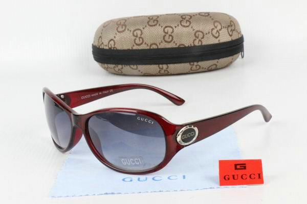 GUCCI Sunglasses 17