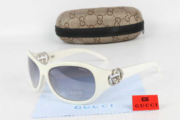 GUCCI Sunglasses 41