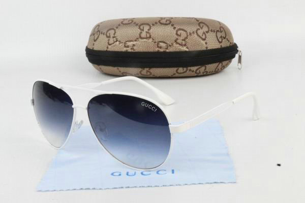 GUCCI Sunglasses 75