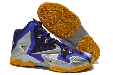 LeBron James 11(XI) Authentic basketball shoes Size 40~46 16.0931