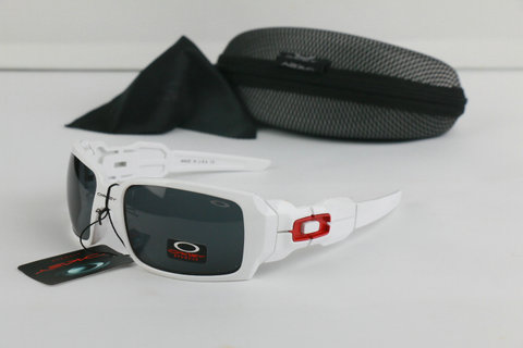 OaOakley Sunglasses 3-1