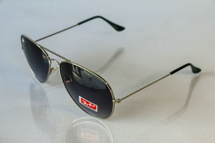 Ray-Ban sunglasses 12