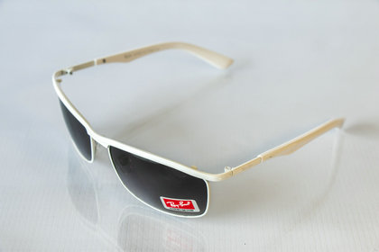 Ray-Ban sunglasses 40