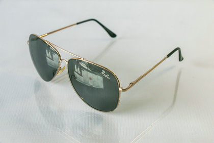 Ray-Ban sunglasses 59